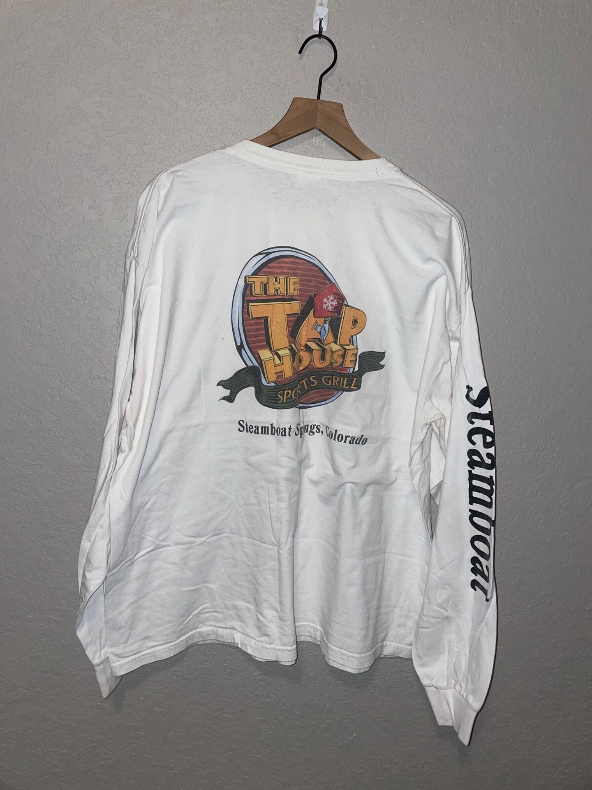 Y2K Steamboat Springs CO Colorado The Tap House White… Gem