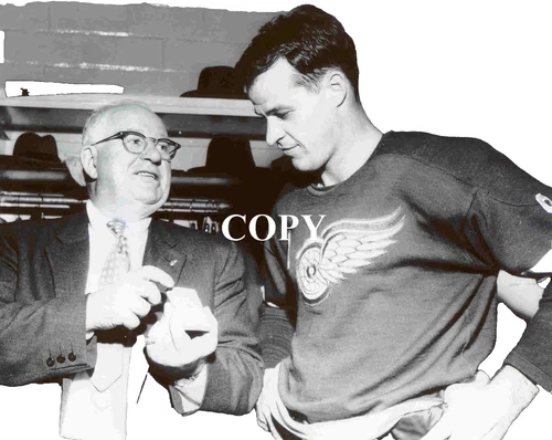 Gordie Howe Vintage Sports Photos