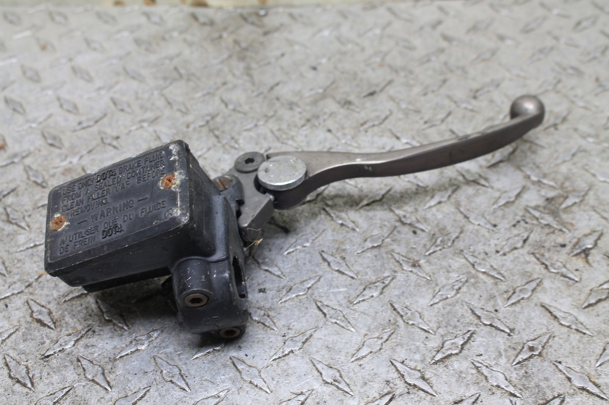 94-04 KAWASAKI NINJA ZX6E ZX600 ZX6 FRONT BRAKE MASTER CYLINDER w
