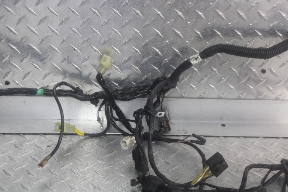 Kawasaki KLR650 2015 arnés de cableado motor telar 26031-0908 funcionamiento video Foto 4 de 4