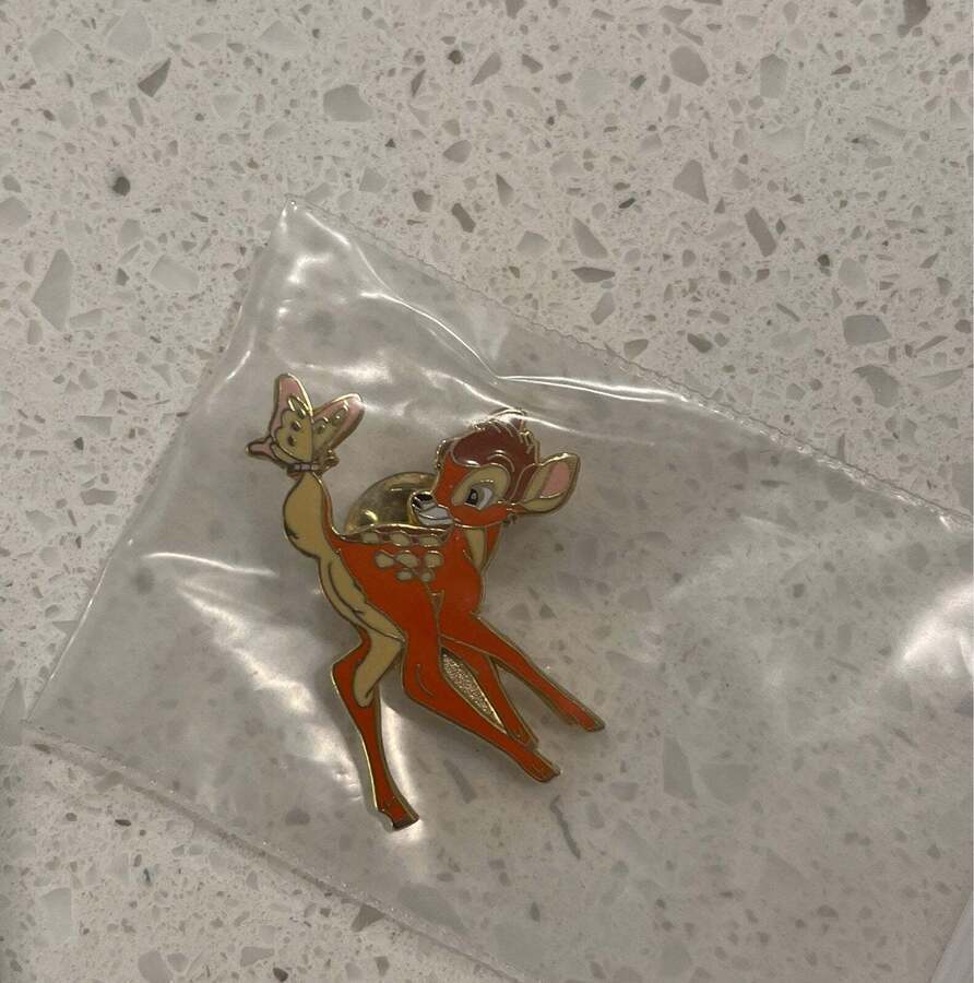 Disney  Bambi  Character Pin Item
