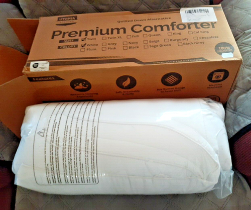 Utopia Bedding All Season Duvet/Comforter Quilted Down Alternative White Twin