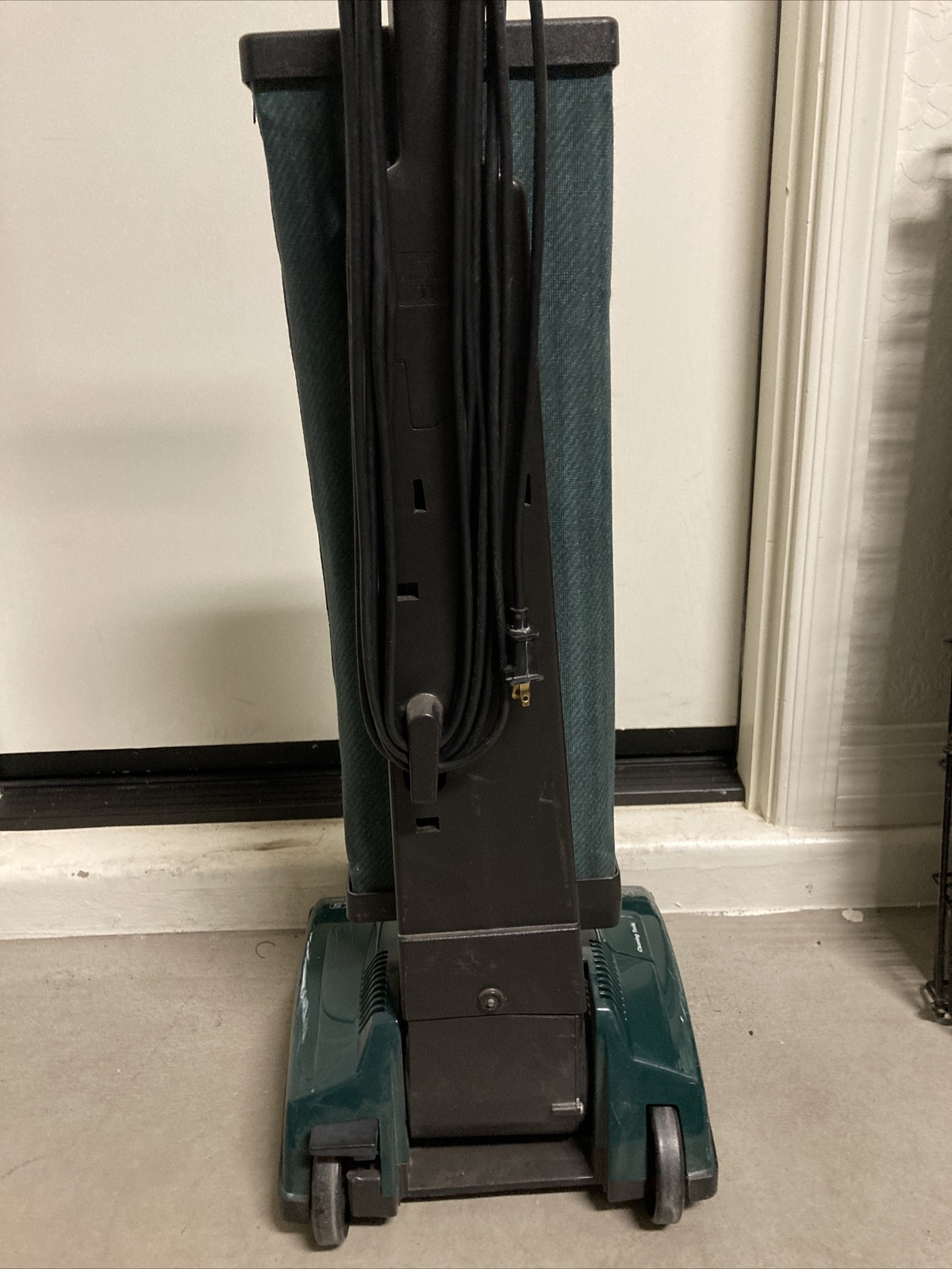 Vintage Hoover Encore Supreme 