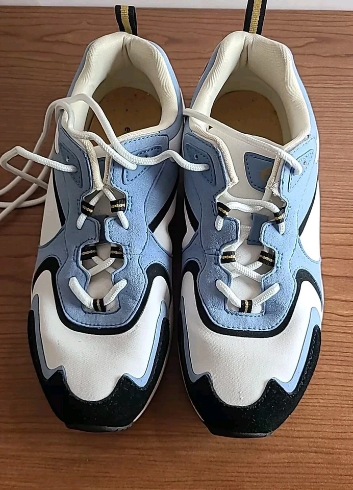 Easy Spirit Level 1 Walk Run Women's Size 8.5 White Blue Lace Up Shoes Sneakers - Image 4 of 4