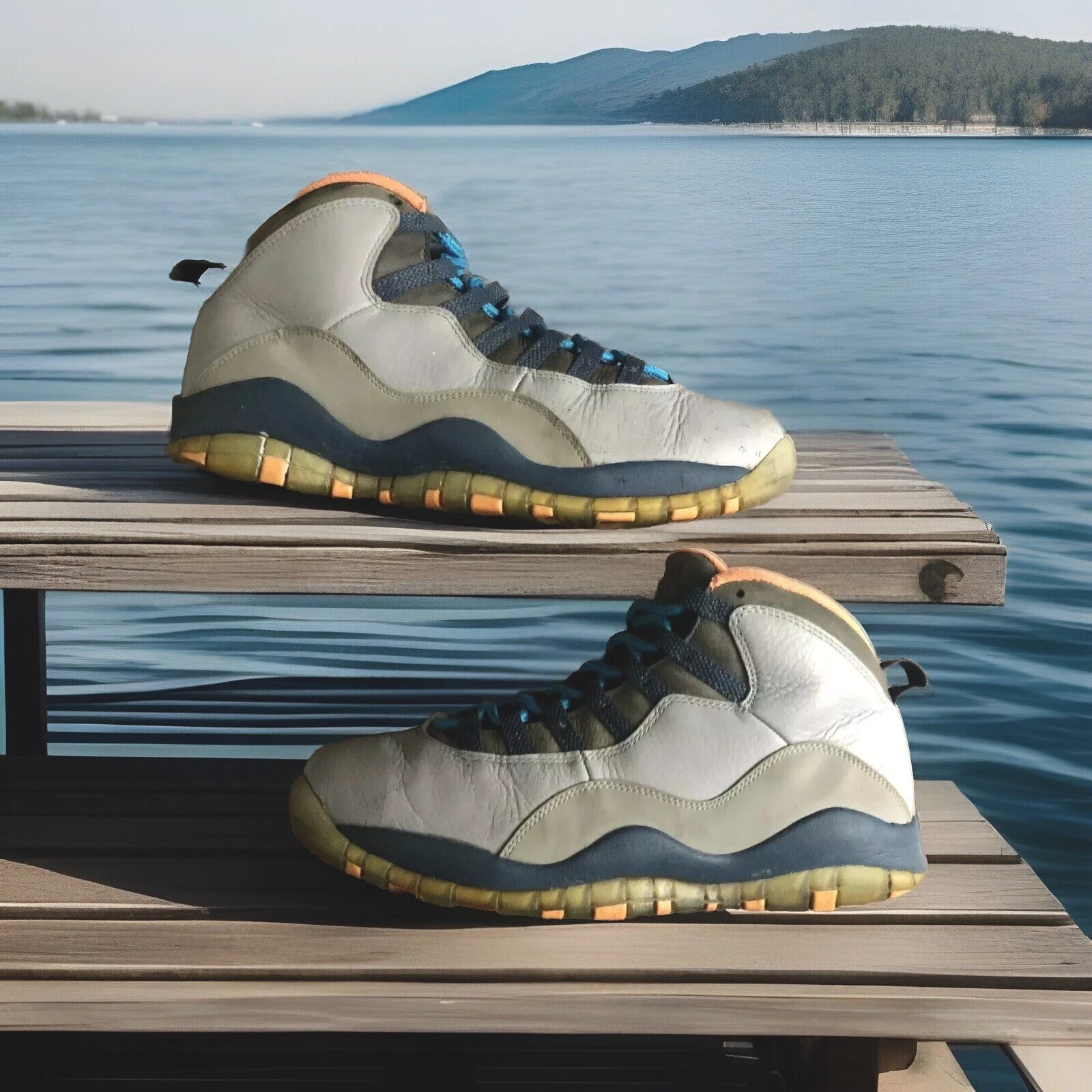 AIR JORDAN 10 X BASKETS RÉTRO GRIS/BLEU/ORANGE « CHARLOTTE BOBCATS » HOMME TAILLE 10