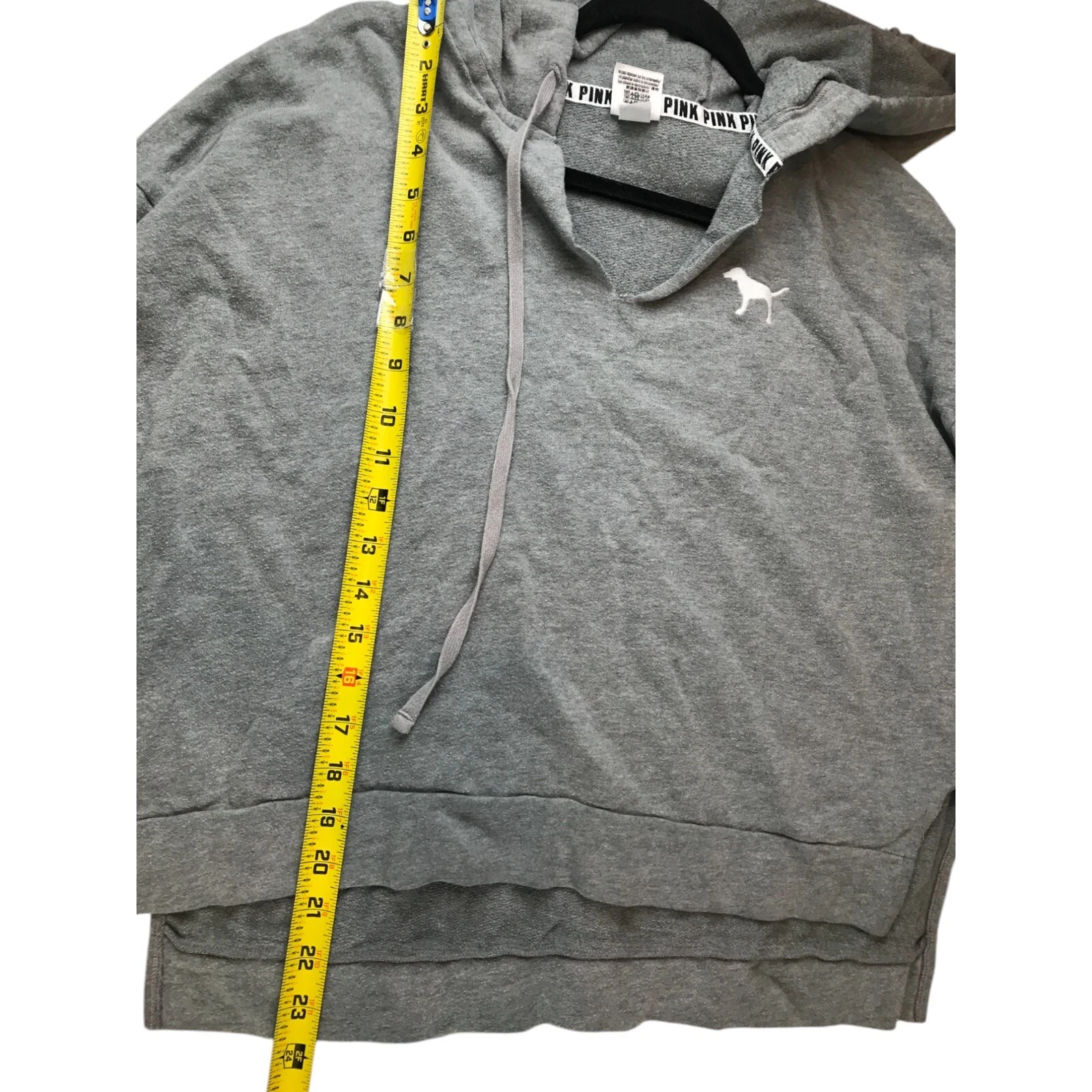 UNDERCOVER Felpa con cappuccio Victoria's Secret ROSA donna M grigia scollo a V orlo spacco pullover