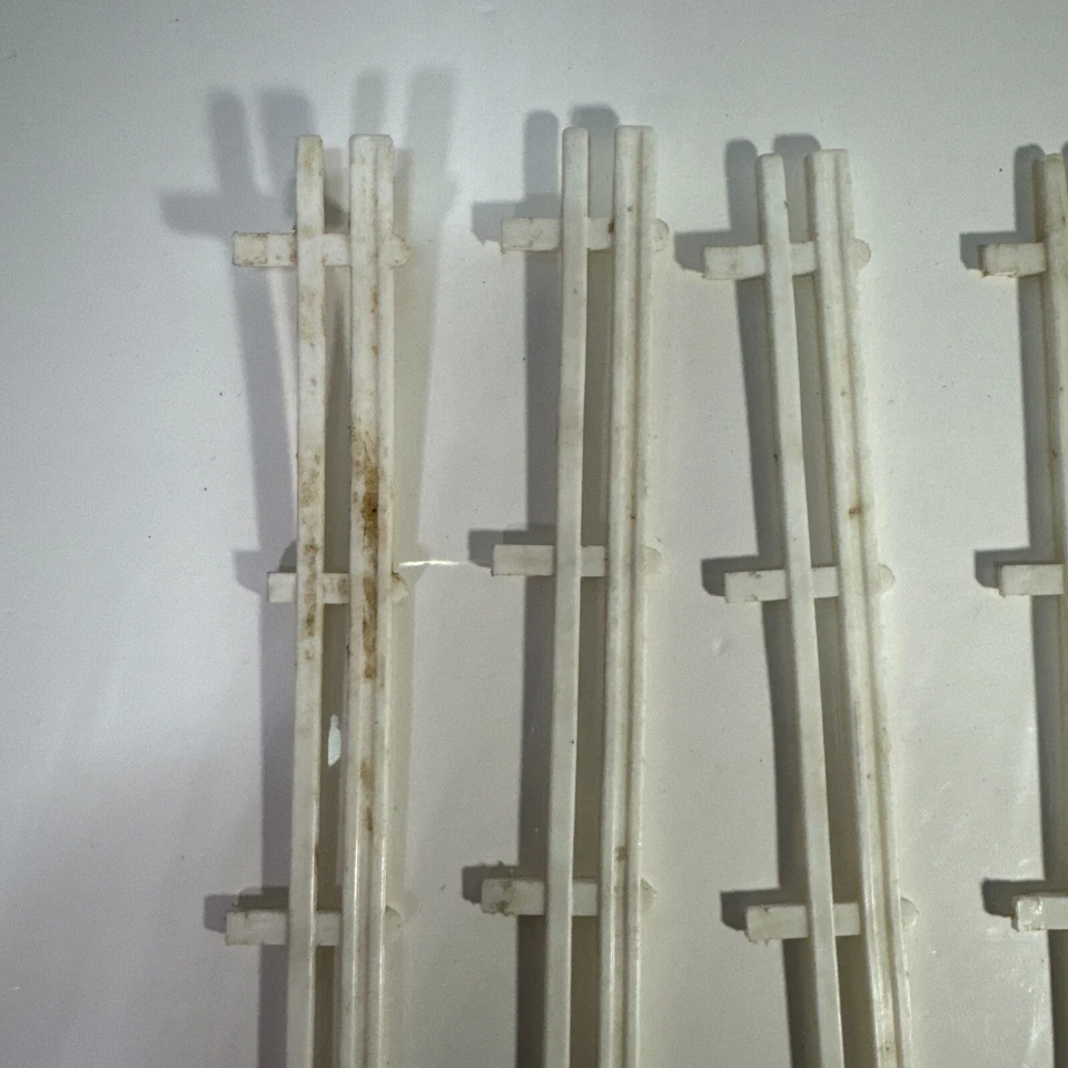VINTAGE 1960s ELDON 1:24 SCALE SLOT CAR TRACK 45 DEGREE CURVE GUARD RAILS X6 - Image 3 of 4