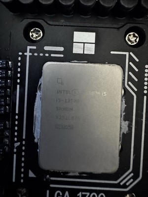 Intel Core i5-13500 2.5Ghz 14 Core 20Threads LGA1700 Boxed Intel Core i5-13500 2.5Ghz 14 Core 20Threads LGA1700 Boxed