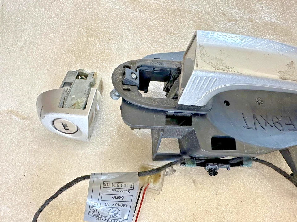 Дверная ручка BMW 335i, внешний кондиционер, без системы комфортного доступа - Изображение 2 из 4