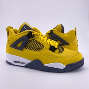 lightning 4s size 12