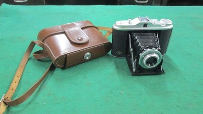 Vtg Agfa Isolette I Folding Camera Cean Untested Estate Find