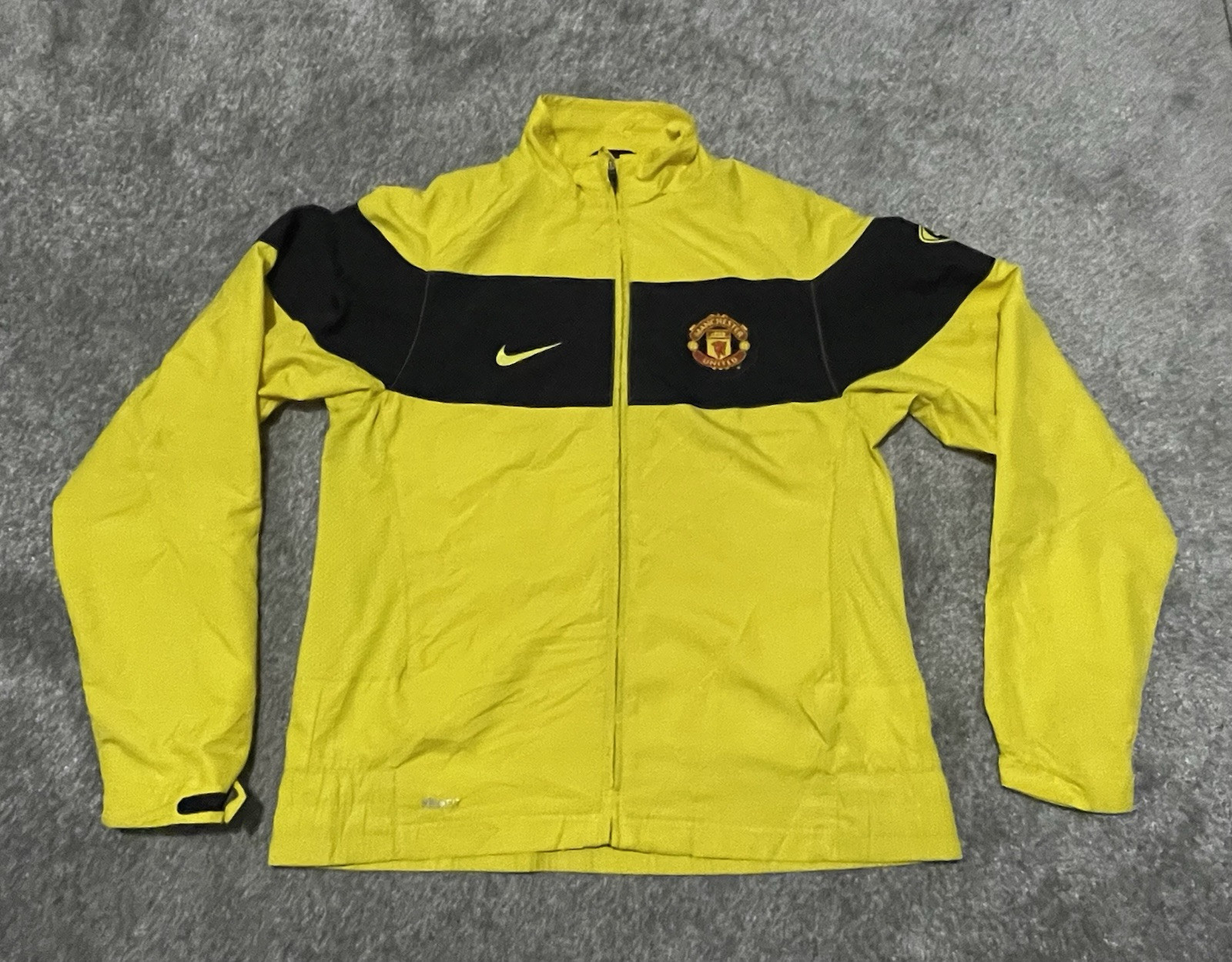 SACAI X NIKE Giacca da pista Manchester United Nike rara gialla nera full zip taglia media