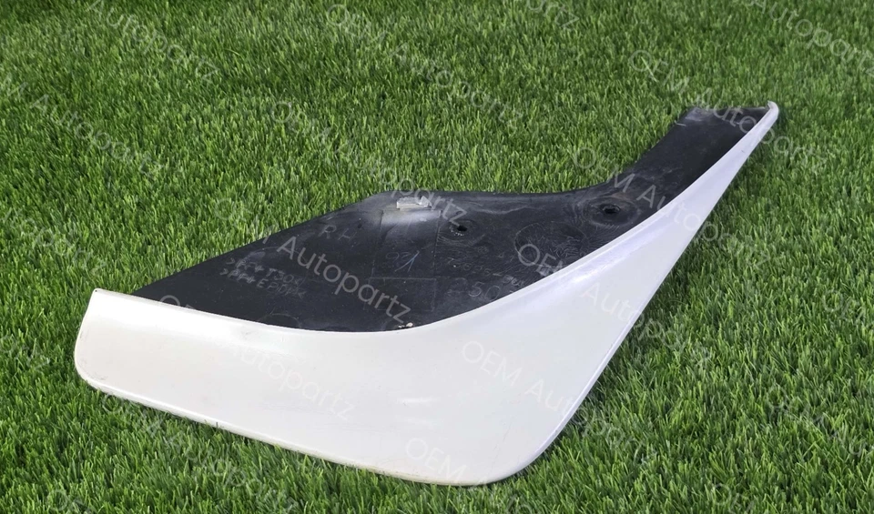 Комплект передних и задних брызговиков брызговиков Lexus LS400 UCF20 98-00 оригинальные б/у - Изображение 4 из 4