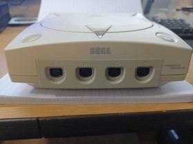 Sega Dreamcast VA1 Console Bundle: Controller + Cables + Working