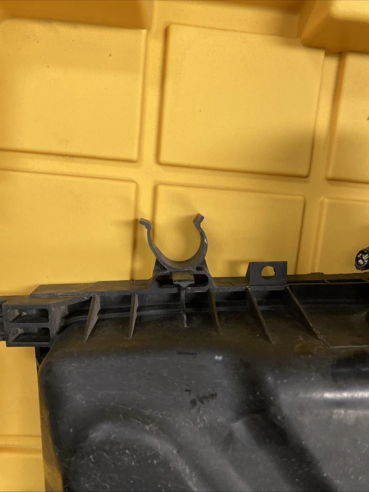 Subaru Legacy 2010 2011 2012 2013 2014 sedán 2,5 caja de admisión de aire tubo conducto fabricante original Foto 3 de 4