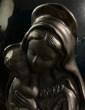 Madonna and Child signed Dona Rosa Oaxaca Mexico studio art pottery Barro Negro