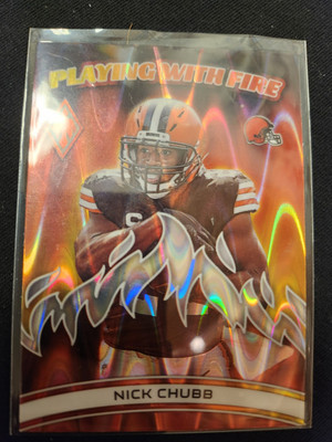 2023 Panini Phoenix, Nick Chubb, ''Silver Seismic/ Playing With Fire'', Cl. Browns