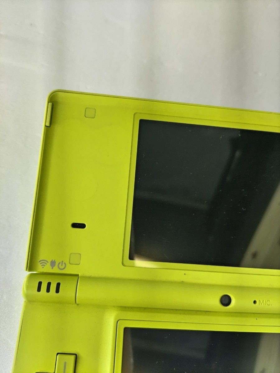 Nintendo DSi Lime Green Console Stylus TWL-001 Japanese language