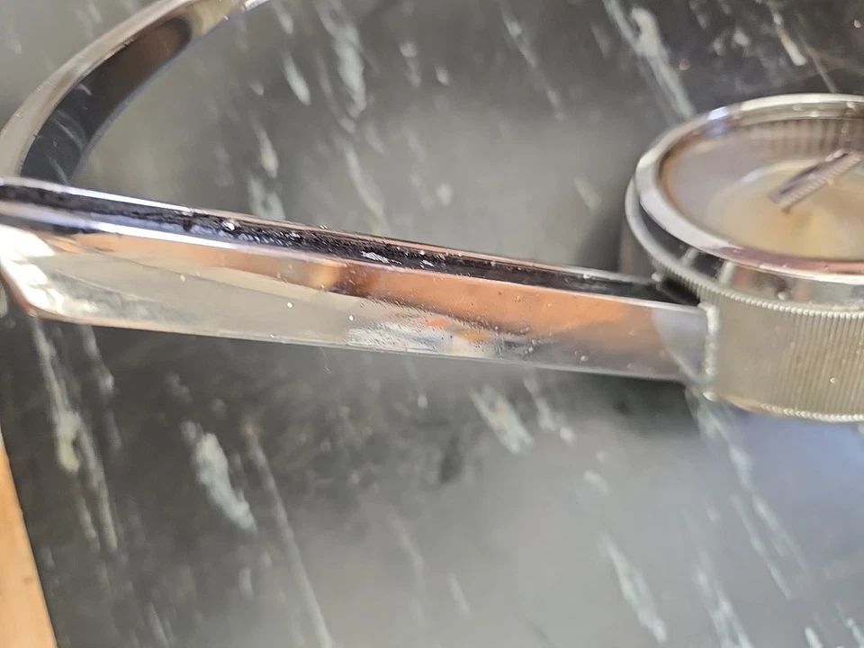 1965 65 FORD FAIRLANE Б/У OEM РУЛЕВОЕ КОЛЕСО РУПОР КОЛЬЦО И КРЫШКА C5AA-13A800-C - Изображение 4 из 4