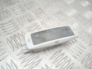 Volkswagen PASSAT B5.5 2003 Fondbeleuchtung 3B0947291 UST101601