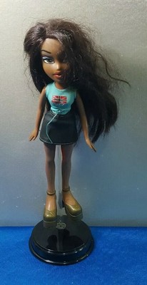 muñeca bratz morena