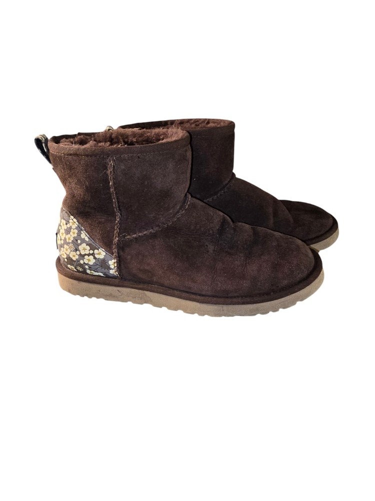 Ugg Boots Size 7 Women's Brown Winter Floral Ankle S/N1013621 F19015K