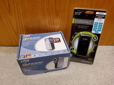 Mustek DV9300 Multi-Functional Digital Video Camera Camcorder Bundle New Charger