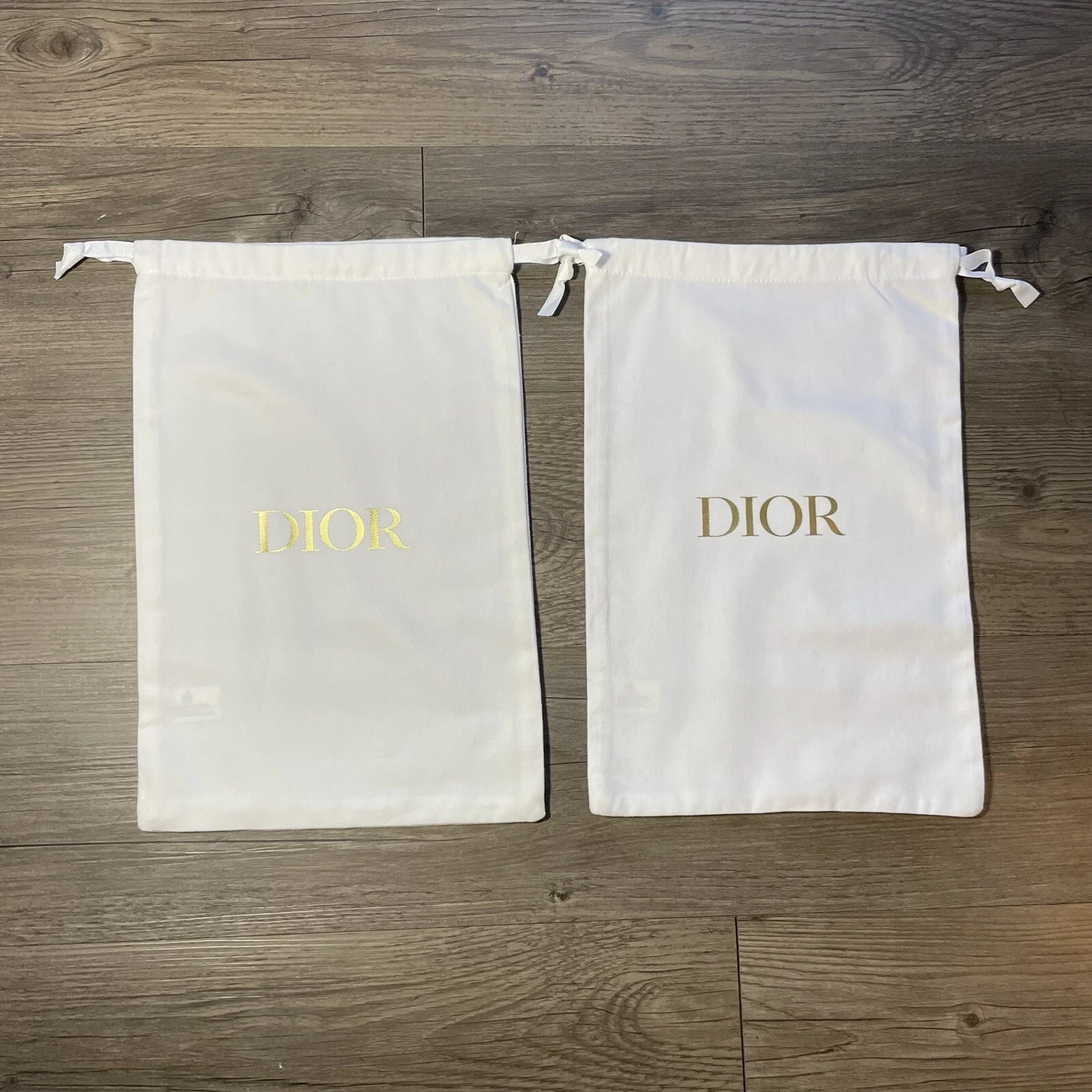 Dior Lot de 2 sacs à poussière cordon blanc or rangement chaussures/sac à main 13,5x9”