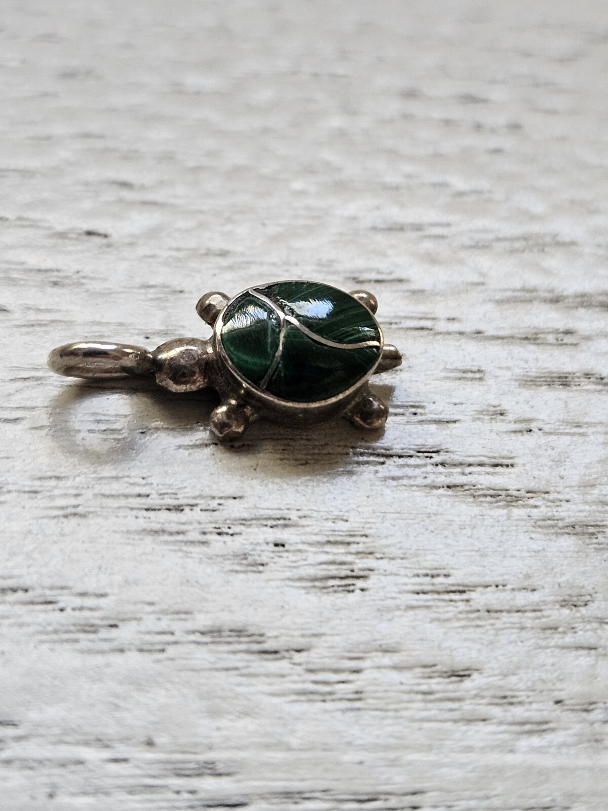 Tiny Silver & Green Malachite Turtle Necklace Pen… - image 1