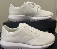 Converse Aukland Ultra Low Top White Mono Mens US6/ Womens US7.5
