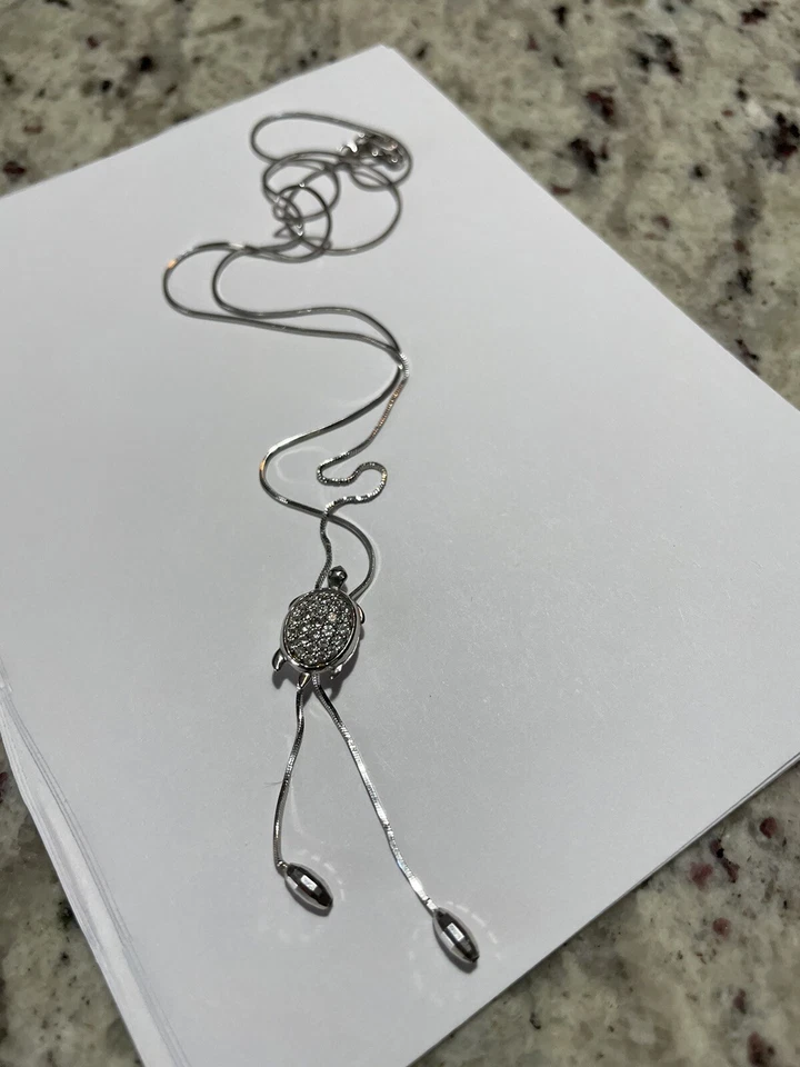 14kt. Collar Lariat Tortuga Oro Blanco Foto 3 de 4