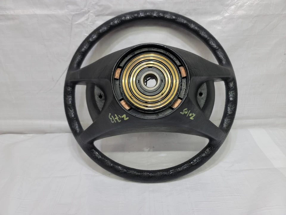1986-1989 Mercedes-Benz 190D Steering Wheel OEM 201-460-24-03-9045 - Image 3 of 4