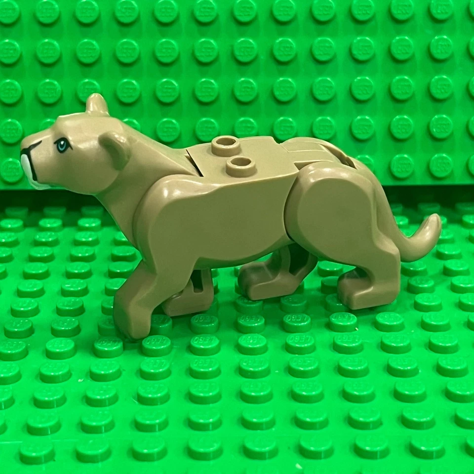 LEGO Gato Grande (León de Montaña) con Ojos Azules Medianos (bb0787c01pb04) Desde 60174 Foto 2 de 3