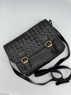 Divina Firenze Womens Black Leather Woven Buckle Crossbody Purse Made in Italy