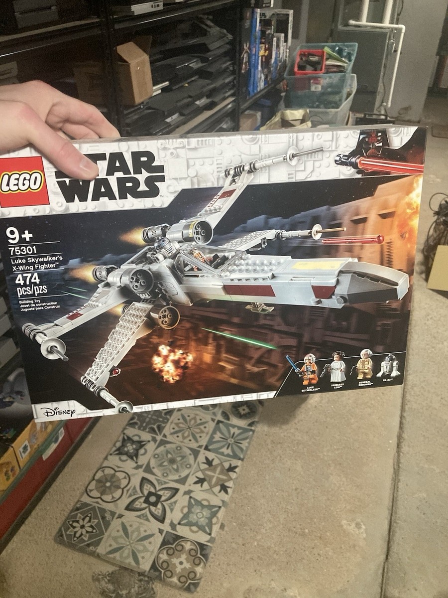 LEGO Star Wars: Luke Skywalker's X-Wing Fighter (75301) New Sealed