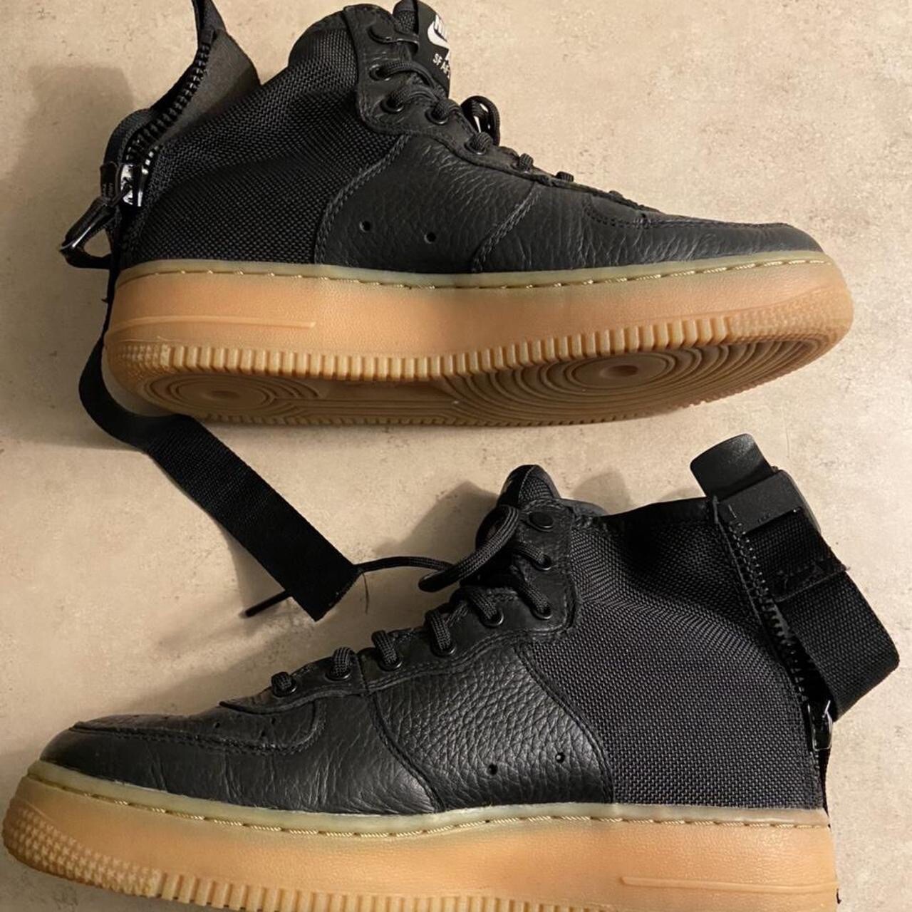Nike Air Force 1 SF Mid Black Gum; Size 6Y or 7.5W