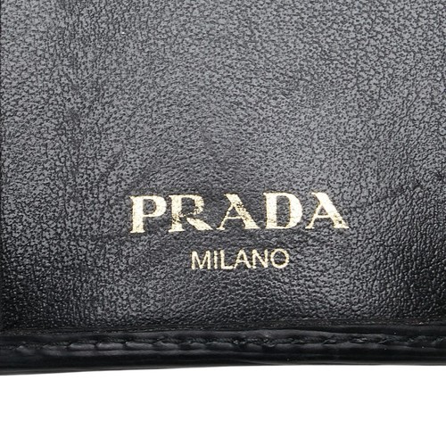 PRADA Logo Metal 6-row Key holder Women 【Used】 - Picture 4 of 10