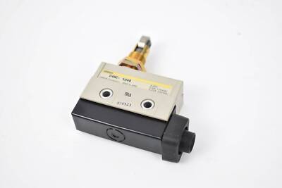 Omron Grenzschalter 0,5A 125VDC 0,25A 250VDC D4MC-5040