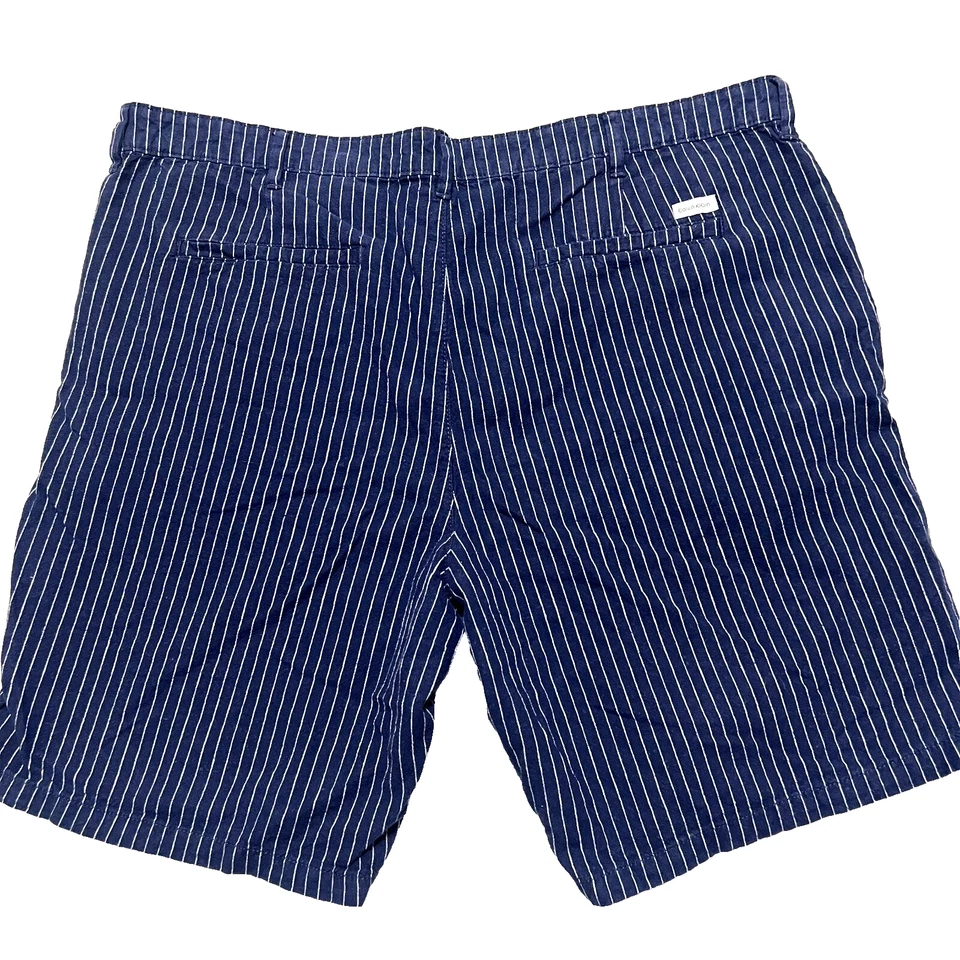 Pantalones Cortos Calvin Klein Para Hombre Azul Marino Blanco Rayas Lino Algodón Talla 40 Verano Informales Foto 2 de 4