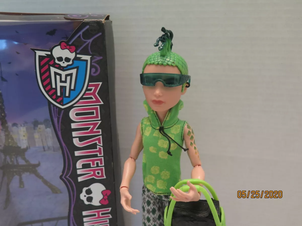 Monster High Deuce Gorgon Son of Medusa 