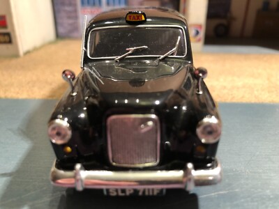 Miniature Taxi Londres LTC TX4 1/43 Altaya, Taxis Du Monde N°7 - 2009, Occasion Très Bon état