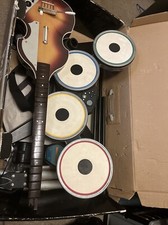 XBOX 360 - The Beatles ROCK BAND WIRED DRUM SET, GUITAR, PENDAL AND MIC.