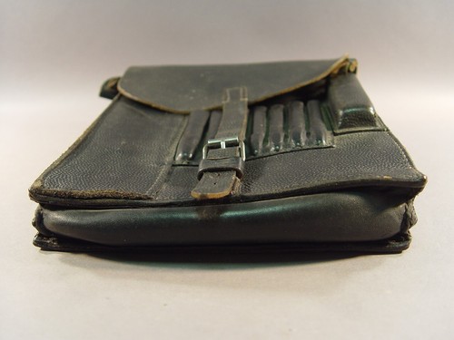 143560: Wehrmacht Heer Kartentasche, schwarzes Leder, Hersteller: bml / 43, 1943 - Bild 13 von 14