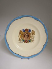 Clarice Cliff Newport Pottery Queen Elizabeth II Coronation 1953 Plate.