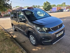 2021  ( 71 ) Peugeot Rifter Premier 1.5 hdi diesel LWB 5 seats + wheelchair taxi