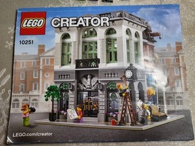 LEGO Creator Expert 10251 Brick Bank w/Instructions No Box Missing 2 pcs Read 