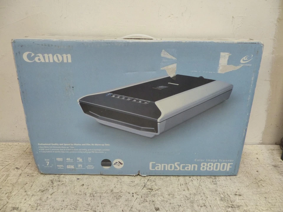 New Canon CanoScan 8800F Flatbed Scanner ~ FREE SHIPPING - Image 2 of 4