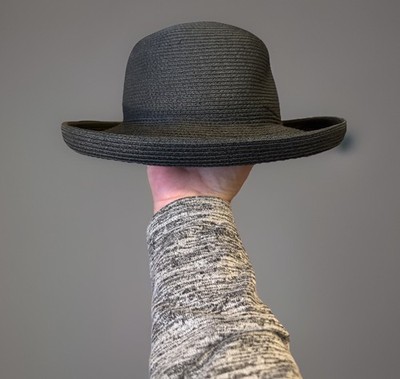 Eric Javits Women's Squishee Packable Hat Black UPF 50+ Hat - Minor Fading