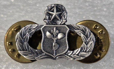 USAF badge (circa 1980s) Chief Meteorologist Occupational Mini Badge -Hallmarked
