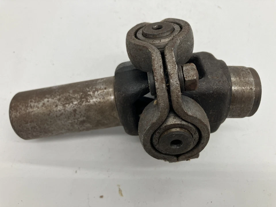 37-39 Chevrolet Passenger Truck Universal Joint Assembly PILOT 11062 - Image 2 of 4